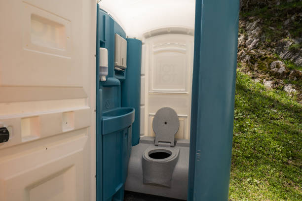 Best Luxury portable toilet rental  in Nooksack, WA
